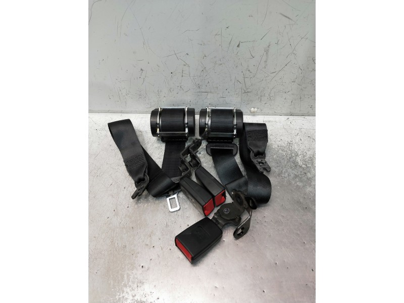 Recambio de juego cinturones trasero para seat leon sc (5f5) referencia OEM IAM   3P