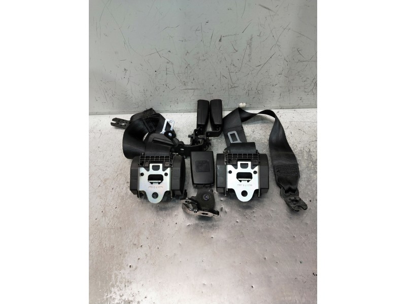 Recambio de juego cinturones trasero para seat leon sc (5f5) referencia OEM IAM   3P