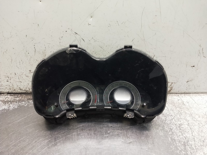 Recambio de cuadro instrumentos para toyota auris active referencia OEM IAM 838000ZC80C  