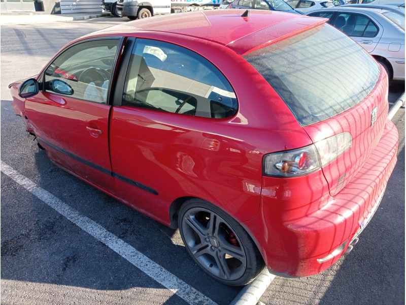 seat ibiza (6l1) del año 2007