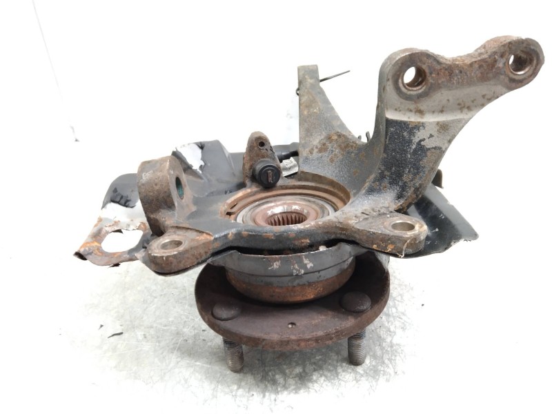 Recambio de mangueta delantera izquierda para kia cerato 1.6 crdi referencia OEM IAM   