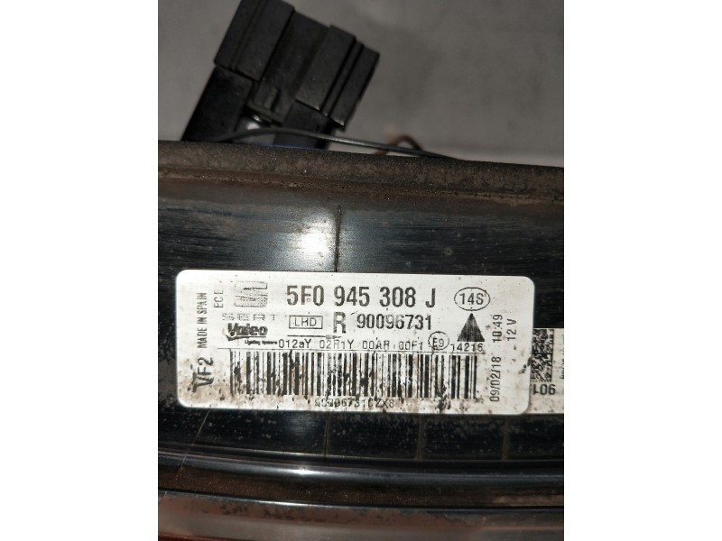 Recambio de piloto trasero derecho interior para seat leon sc (5f5) referencia OEM IAM 5F0945308J 90096731 