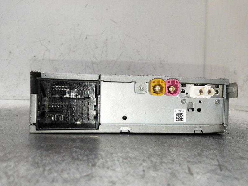 Recambio de sistema audio / radio cd para seat leon sc (5f5) referencia OEM IAM 5QA035824B  