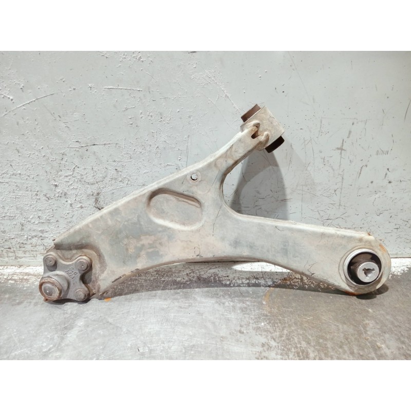 Recambio de brazo suspension inferior delantero derecho para citroen c4 lim. referencia OEM IAM   