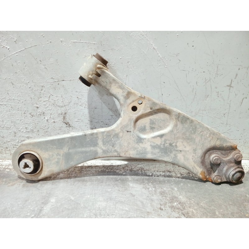 Recambio de brazo suspension inferior delantero izquierdo para citroen c4 lim. referencia OEM IAM   