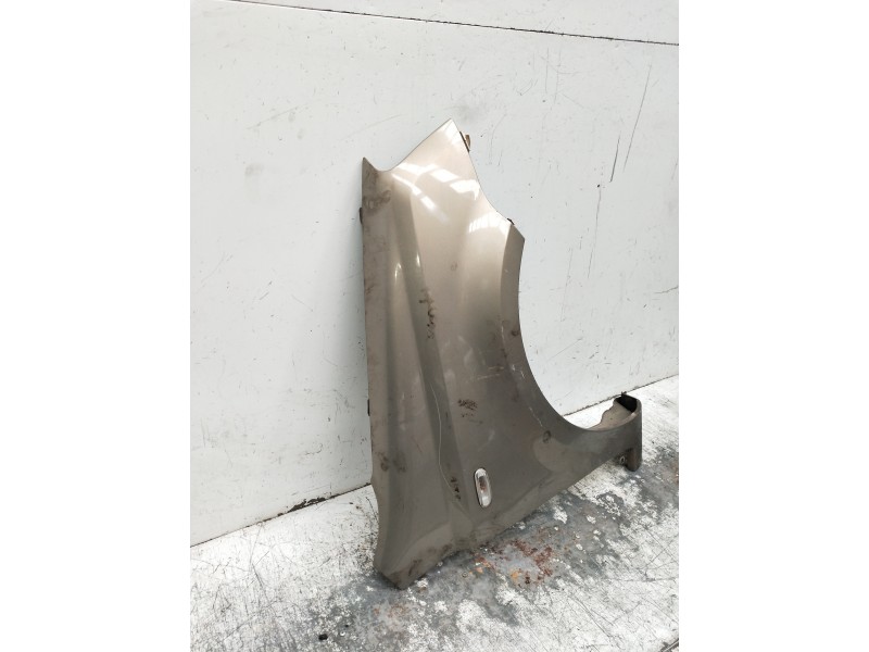 Recambio de aleta delantera derecha para fiat panda (169) referencia OEM IAM   