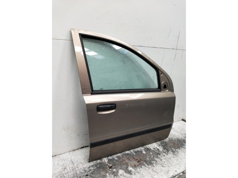 Recambio de puerta delantera derecha para fiat panda (169) referencia OEM IAM   5P