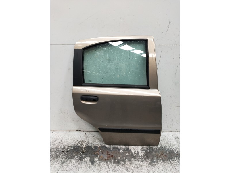 Recambio de puerta trasera derecha para fiat panda (169) referencia OEM IAM   5P