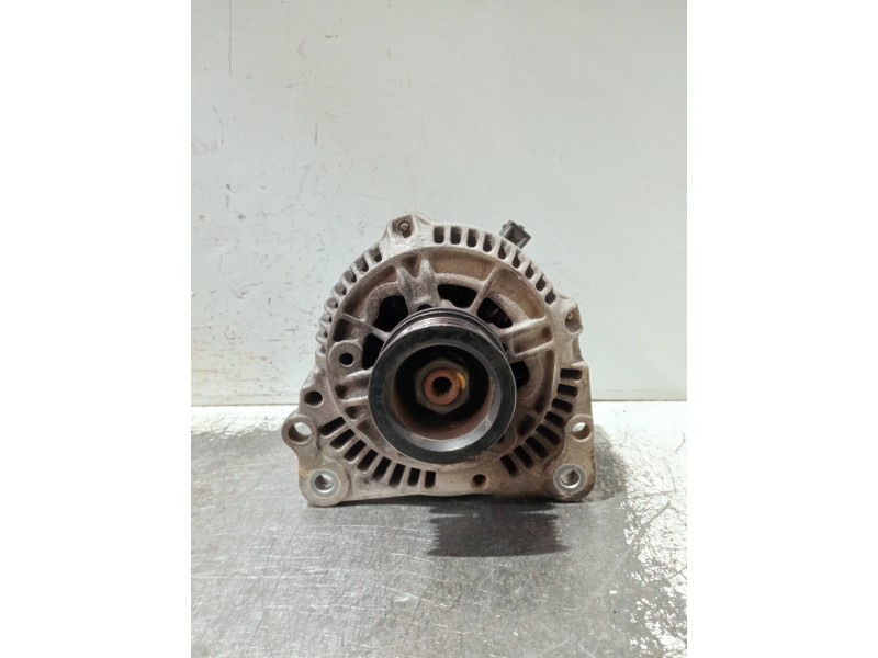 Recambio de alternador para volkswagen new beetle (9c1/1c1) referencia OEM IAM 037903025C 0123320034 
