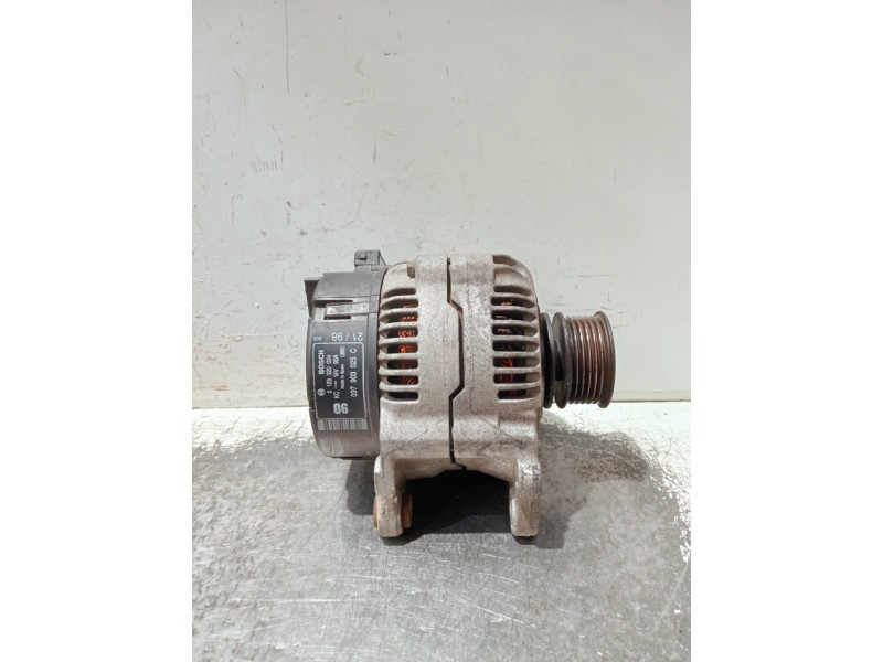 Recambio de alternador para volkswagen new beetle (9c1/1c1) referencia OEM IAM 037903025C 0123320034 