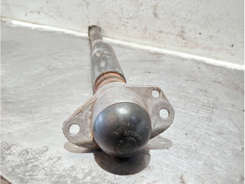 Recambio de amortiguador trasero derecho para volkswagen new beetle (9c1/1c1) referencia OEM IAM 1J0513025  