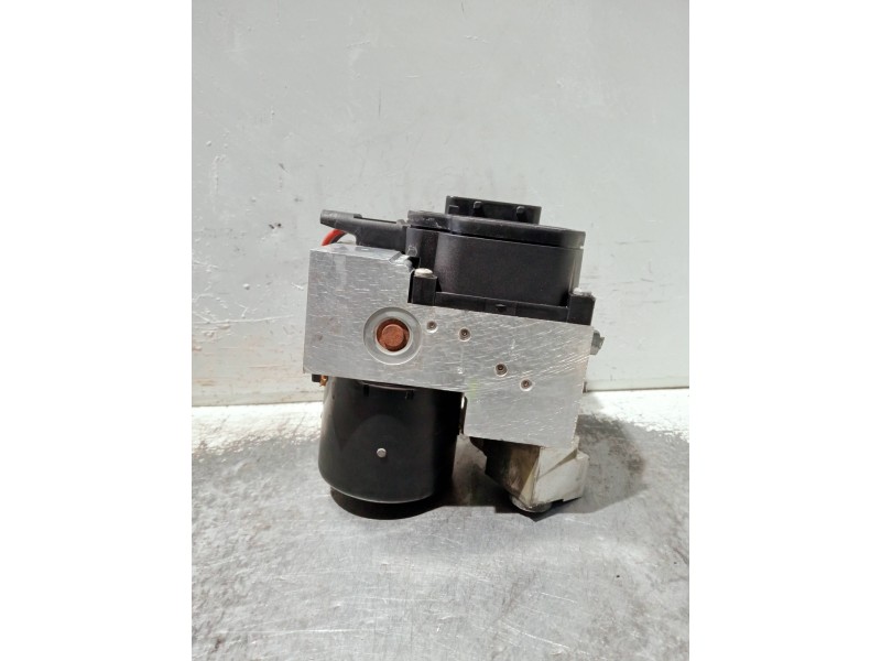 Recambio de abs para mercedes clase e (w210) berlina referencia OEM IAM 0265202464 A0034319612 