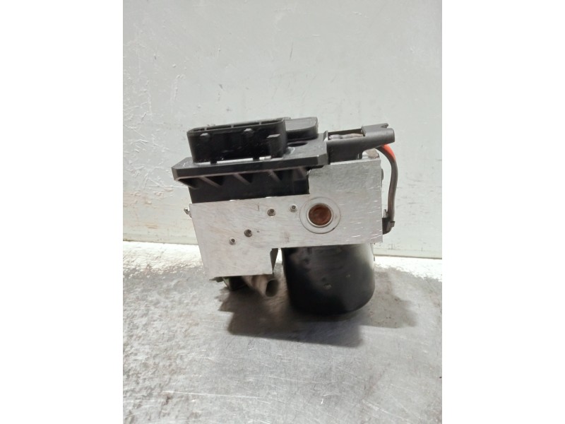 Recambio de abs para mercedes clase e (w210) berlina referencia OEM IAM 0265202464 A0034319612 