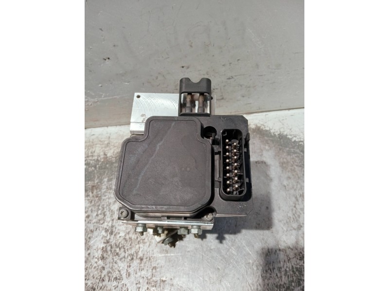 Recambio de abs para mercedes clase e (w210) berlina referencia OEM IAM 0265202464 A0034319612 