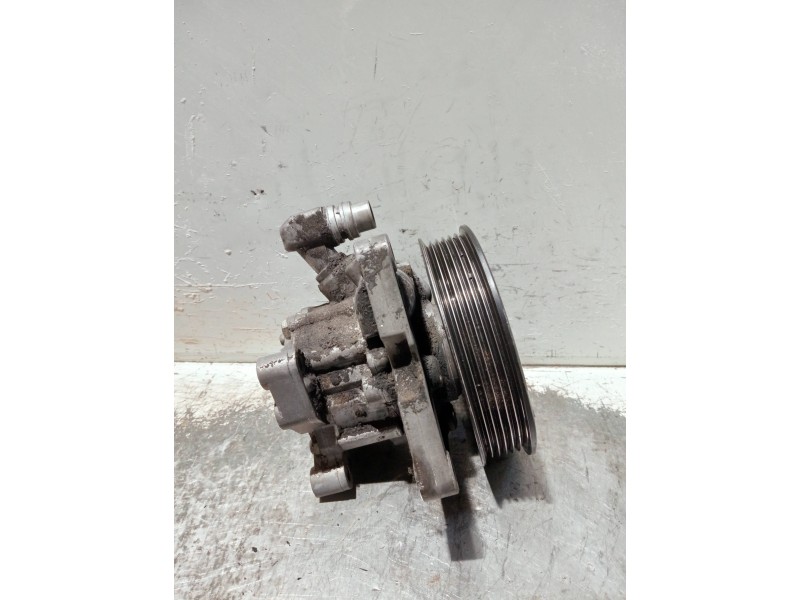 Recambio de bomba direccion para mercedes clase e (w210) berlina referencia OEM IAM A0024661201  
