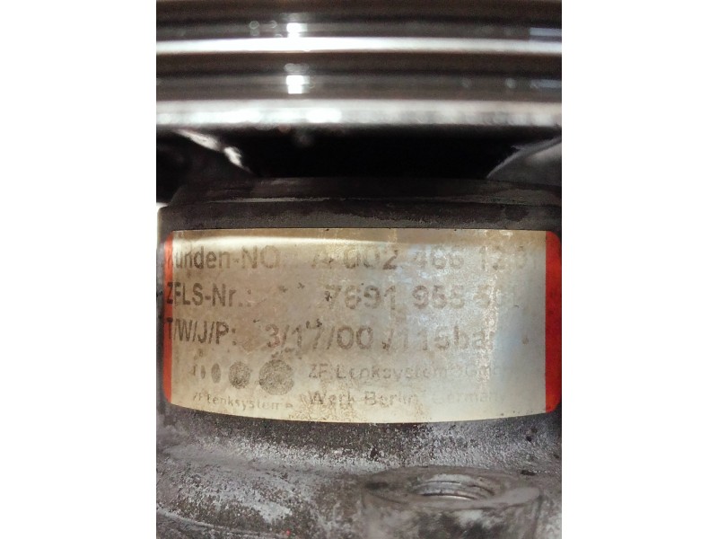 Recambio de bomba direccion para mercedes clase e (w210) berlina referencia OEM IAM A0024661201  