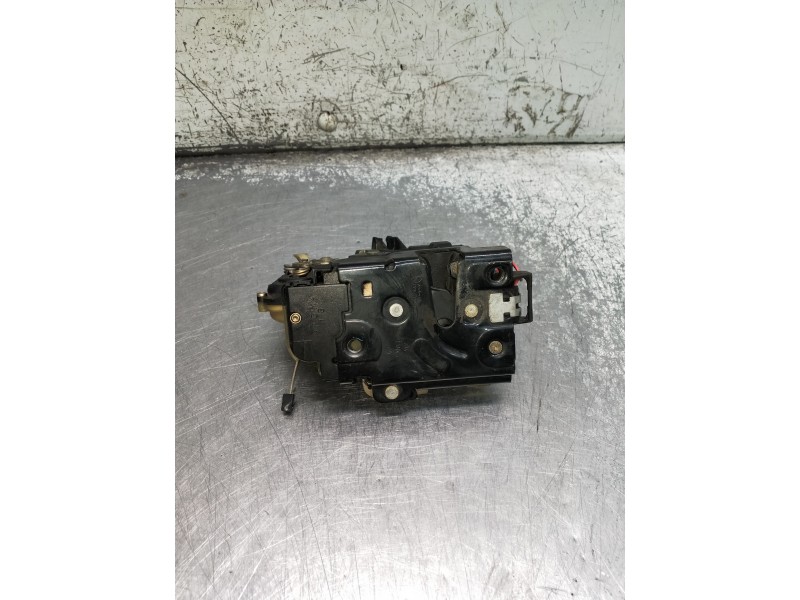 Recambio de motor cierre centralizado delantero izquierdo para volkswagen new beetle (9c1/1c1) referencia OEM IAM   3P