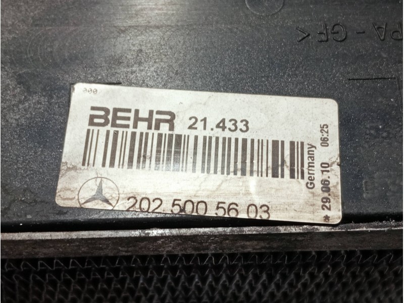 Recambio de radiador agua para mercedes clase c (w202) berlina referencia OEM IAM 2025005603  