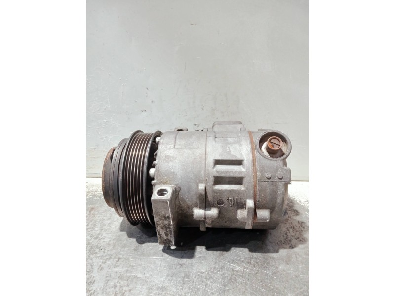 Recambio de compresor aire acondicionado para mercedes clase c (w202) berlina referencia OEM IAM A0002302011 A0002346303 4473004