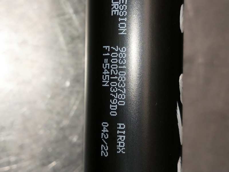 Recambio de amortiguadores maletero / porton para citroen c4 lim. referencia OEM IAM 9831083780 7000210379D0 