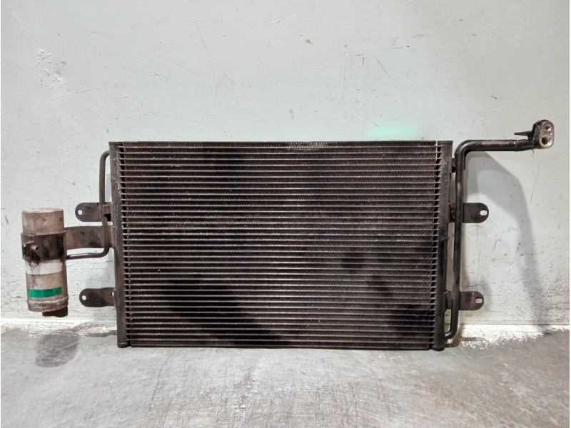 Recambio de condensador / radiador aire acondicionado para audi a3 (8l) 1.9 tdi ambiente referencia OEM IAM 1J0820411D 1J0820191