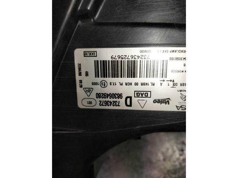 Recambio de faro derecho para citroen c4 lim. referencia OEM IAM 9830649280 73243672 LED. OJO VER FOTOS