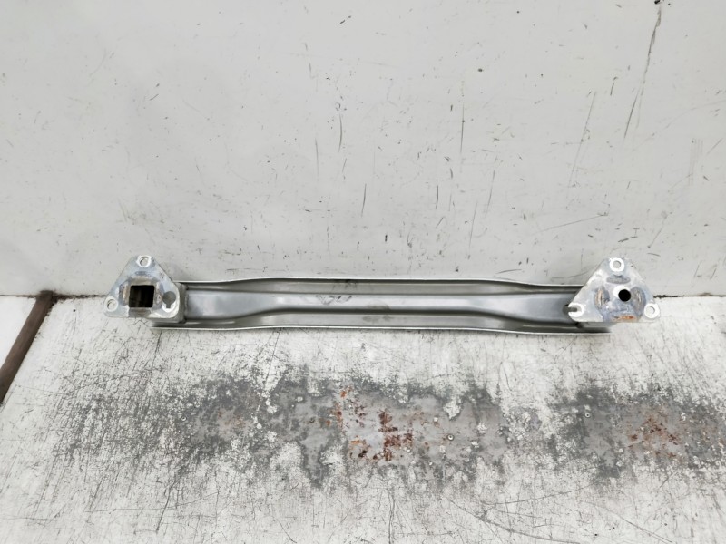 Recambio de refuerzo paragolpes trasero para citroen c4 lim. referencia OEM IAM   