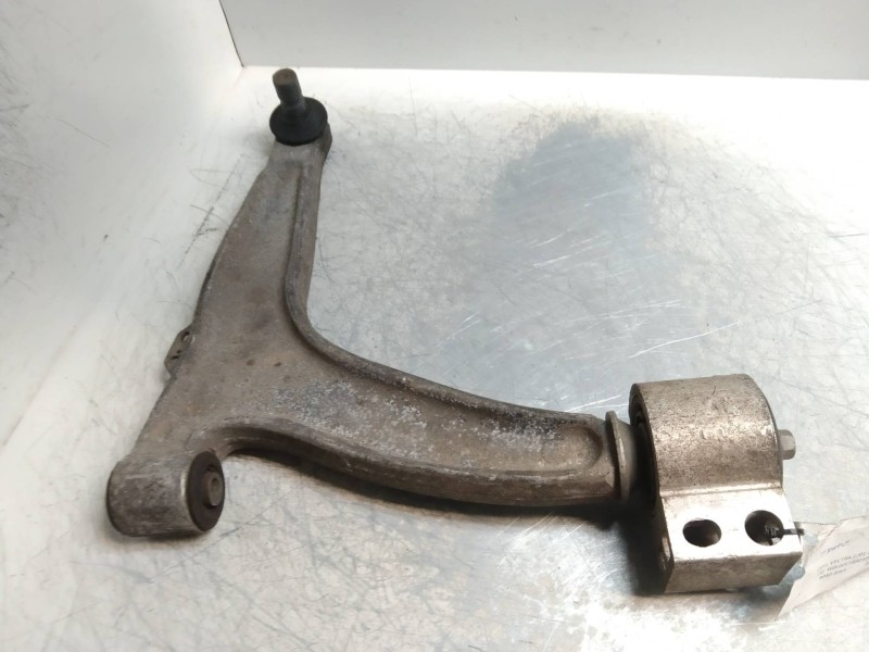 Recambio de brazo suspension inferior delantero derecho para opel vectra c berlina comfort referencia OEM IAM   