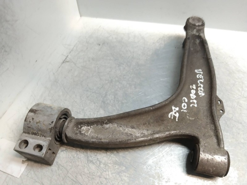 Recambio de brazo suspension inferior delantero derecho para opel vectra c berlina comfort referencia OEM IAM   
