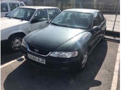 opel vectra b berlina del año 2001