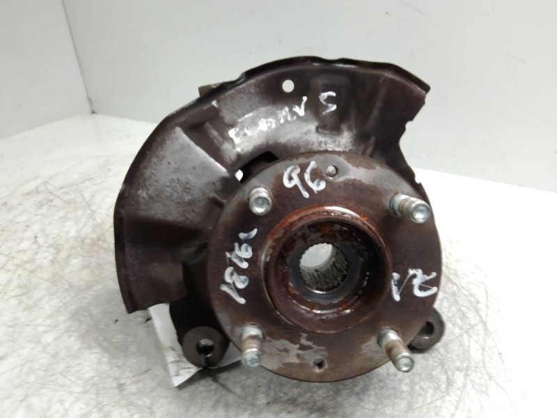 Recambio de mangueta delantera izquierda para kia clarus 1.8 slx berlina referencia OEM IAM   