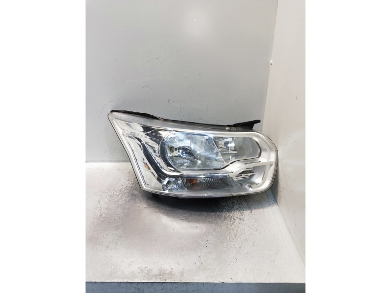Recambio de faro derecho para ford transit custom kombi referencia OEM IAM BK3113W029B  
