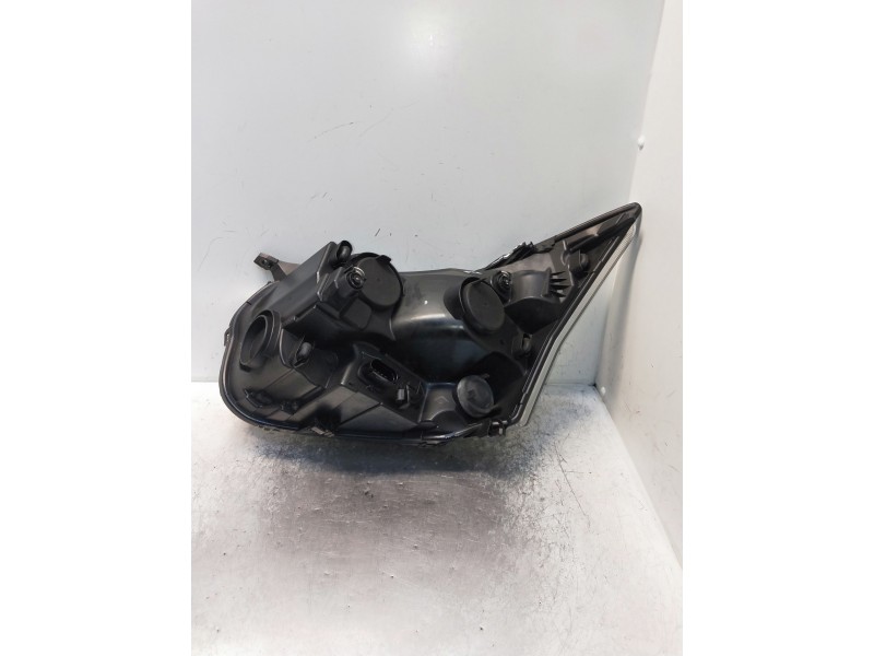 Recambio de faro derecho para ford transit custom kombi referencia OEM IAM BK3113W029B  