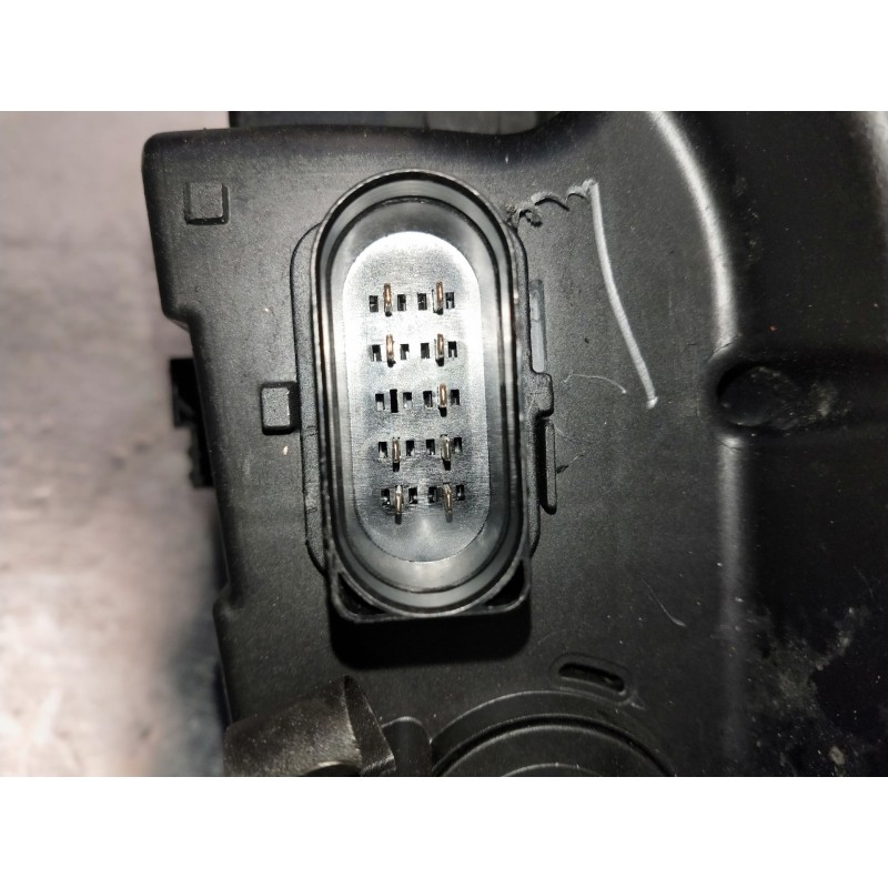 Recambio de faro derecho para ford transit custom kombi referencia OEM IAM BK3113W029B  