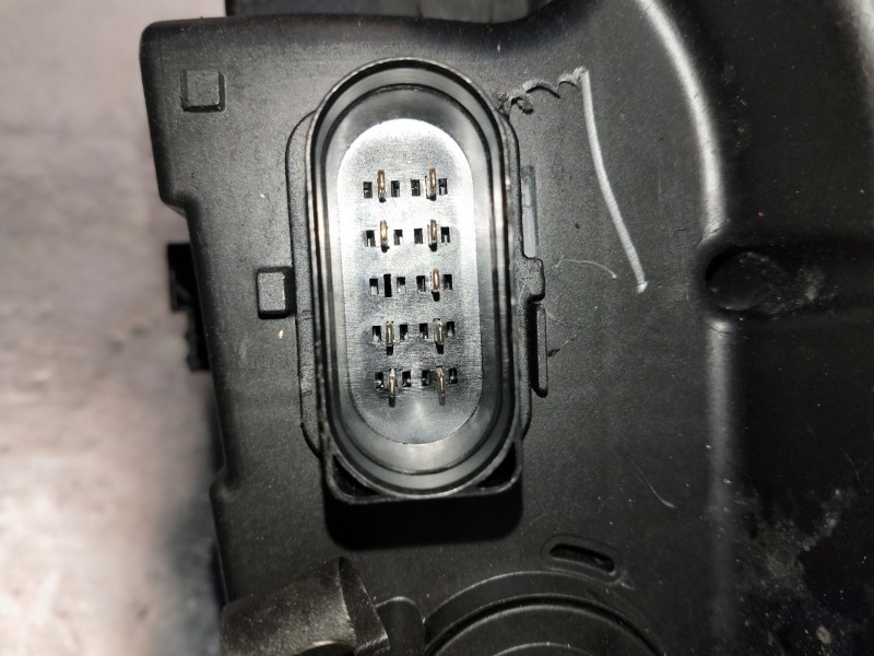 Recambio de faro derecho para ford transit custom kombi referencia OEM IAM BK3113W029B  