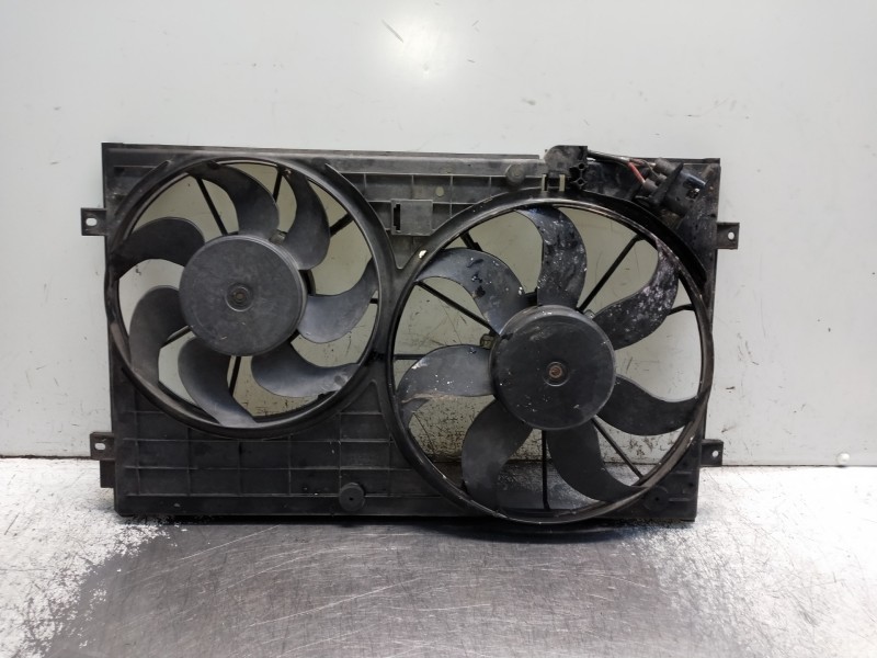 Recambio de electroventilador para volkswagen passat berlina (3c2) referencia OEM IAM 1K0121207T  