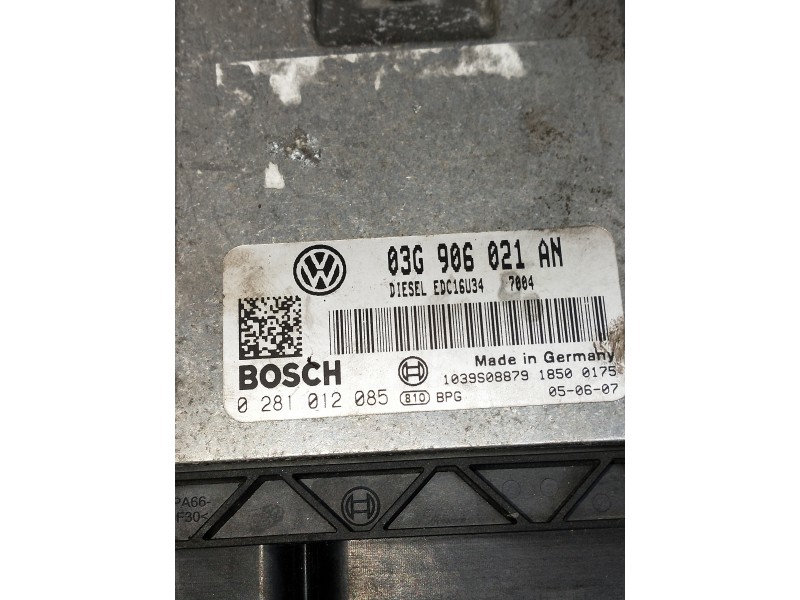 Recambio de centralita motor uce para volkswagen passat berlina (3c2) referencia OEM IAM 0281012085 03G906021AN 