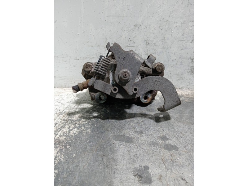 Recambio de pinza freno trasera derecha para toyota auris active referencia OEM IAM   