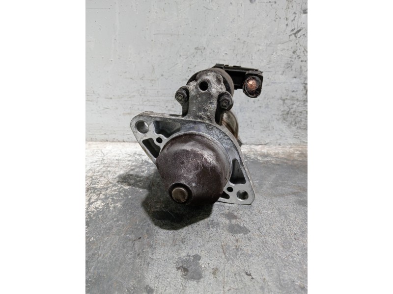 Recambio de motor arranque para toyota auris active referencia OEM IAM 281000R010  