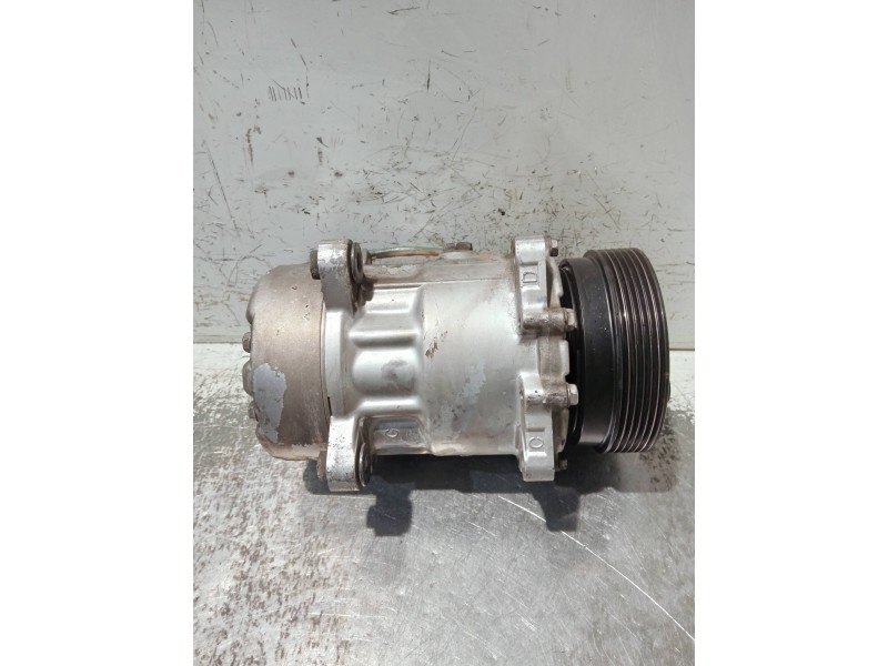 Recambio de compresor aire acondicionado para volkswagen golf iv berlina (1j1) referencia OEM IAM 1J0820803K  