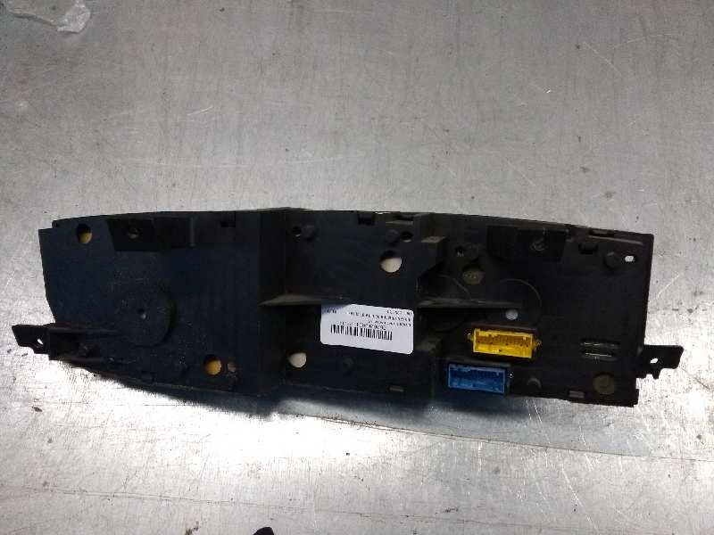 Recambio de cuadro instrumentos para nissan primera berlina (p12) tekna referencia OEM IAM 2352158 AV610 E2