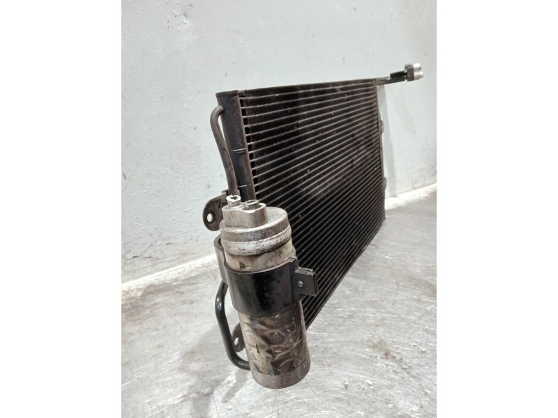 Recambio de condensador / radiador aire acondicionado para volkswagen golf iv berlina (1j1) referencia OEM IAM   