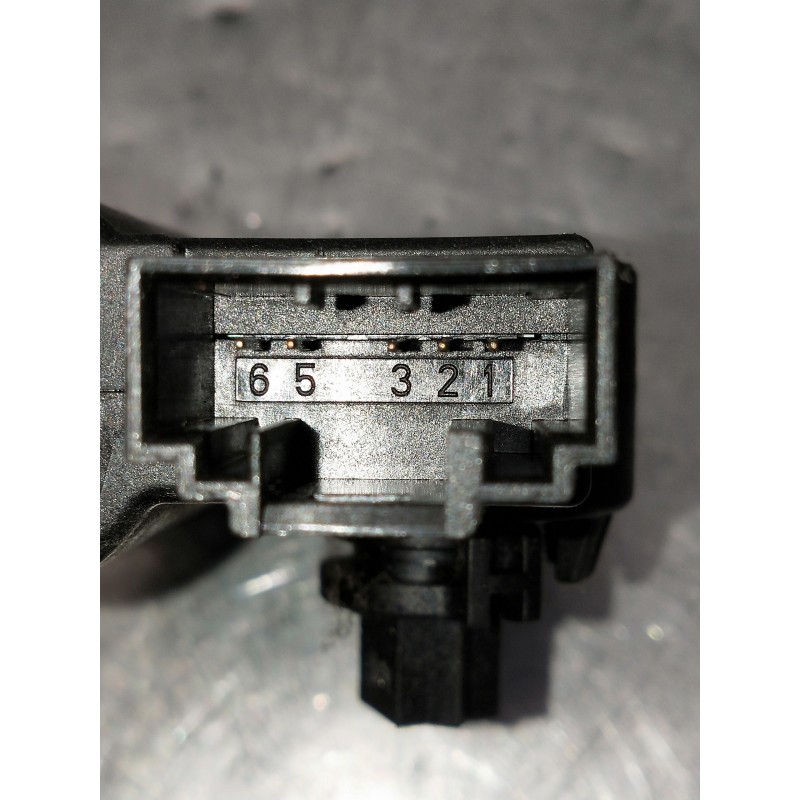 Recambio de motor apertura trampillas climatizador para volkswagen caddy furgón/kombi maxi kombi bmt referencia OEM IAM 5Q090751