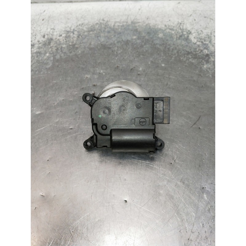 Recambio de motor apertura trampillas climatizador para volkswagen caddy furgón/kombi maxi kombi bmt referencia OEM IAM 5Q090751