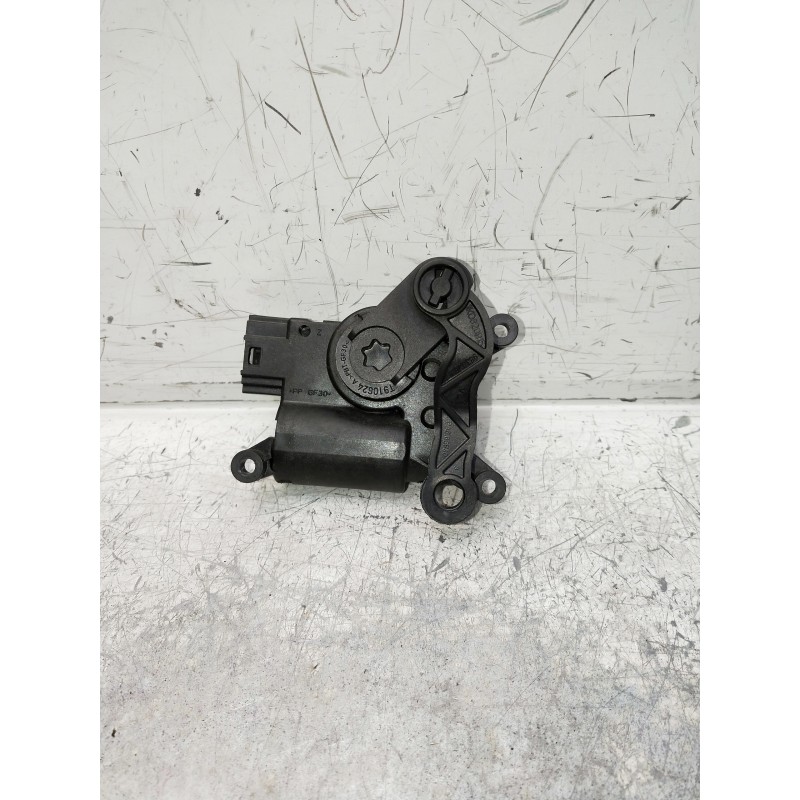 Recambio de motor apertura trampillas climatizador para volkswagen caddy furgón/kombi maxi kombi bmt referencia OEM IAM 1K090751