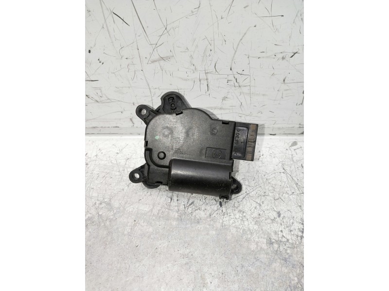 Recambio de motor apertura trampillas climatizador para volkswagen caddy furgón/kombi maxi kombi bmt referencia OEM IAM 1K090751