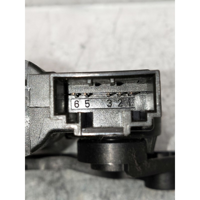 Recambio de motor apertura trampillas climatizador para volkswagen caddy furgón/kombi maxi kombi bmt referencia OEM IAM 1K090751