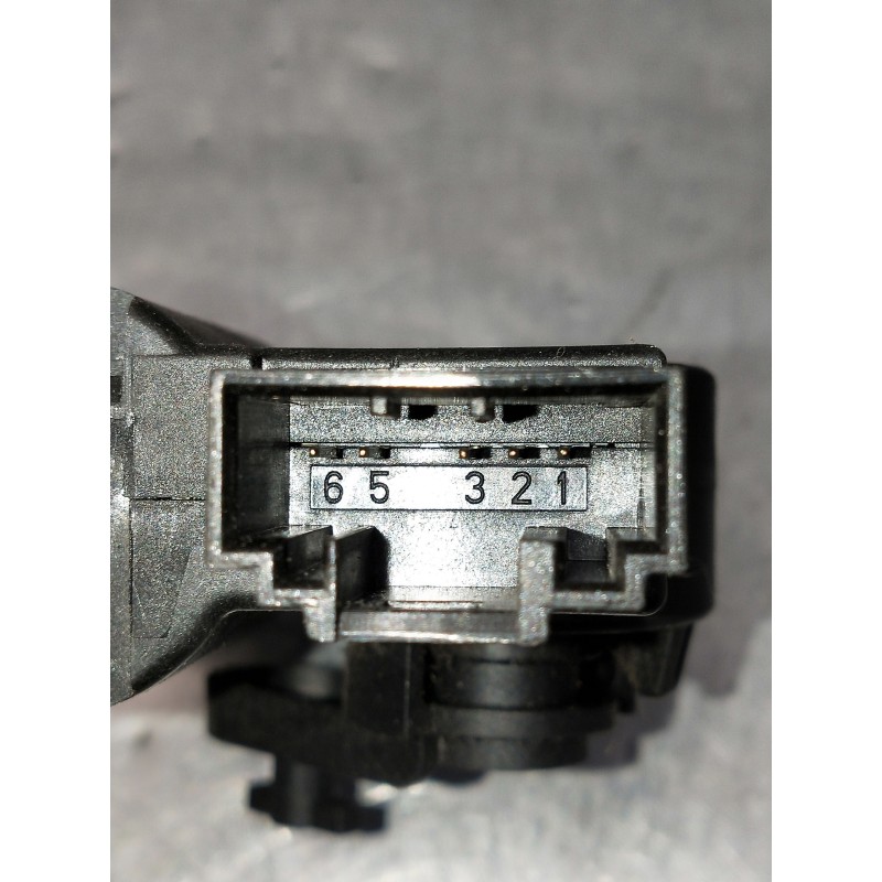 Recambio de motor apertura trampillas climatizador para volkswagen caddy furgón/kombi maxi kombi bmt referencia OEM IAM 1K090751