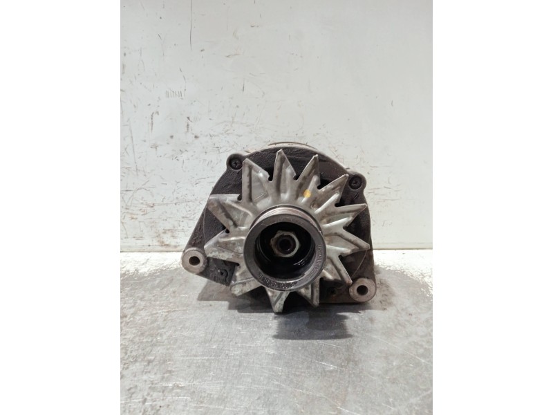 Recambio de alternador para mercedes clase e (w124) coupe/cabrio referencia OEM IAM 0120469928  