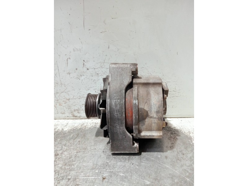 Recambio de alternador para mercedes clase e (w124) coupe/cabrio referencia OEM IAM 0120469928  